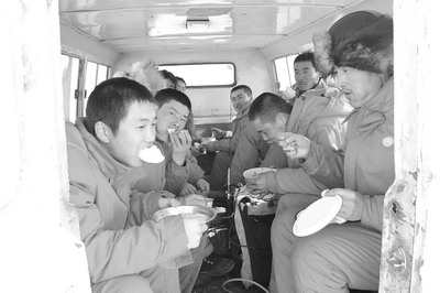 大庆油田钻探集团公司:战斗在中蒙油气勘探一