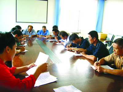 房山输油站培训管道巡线员(图)--中国石油新闻