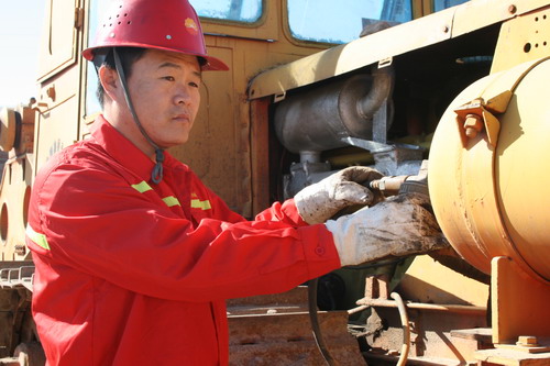 记集团公司职业技能大赛井下作业工第一名乔卫