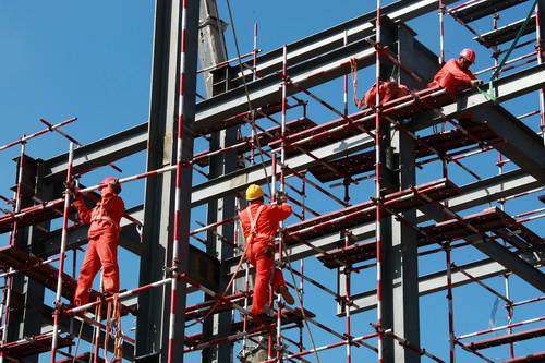 青山脚下战犹酣(组图)--中国石油新闻中心