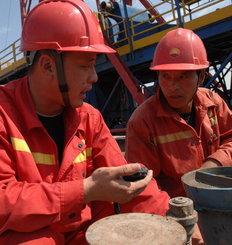 大庆钻井一公司30512钻井队加强三基工作--中