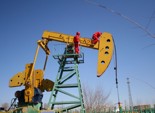 大庆油田采油四厂二矿开展户外设备大排查--中