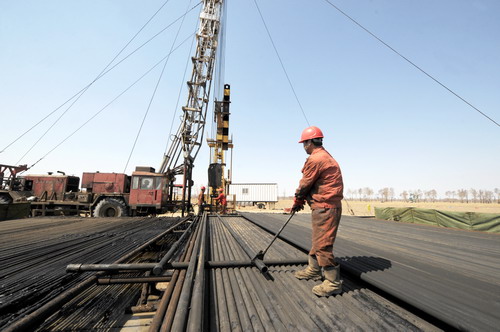 吉林油田乾安采油厂应用移动式环保作业平台-