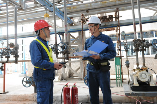 锦州石化公司开展三查四定工作 防患于未然-