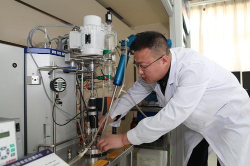 http://center.cnpc.com.cn/pic/0/00/08/92/89271_879091.jpg